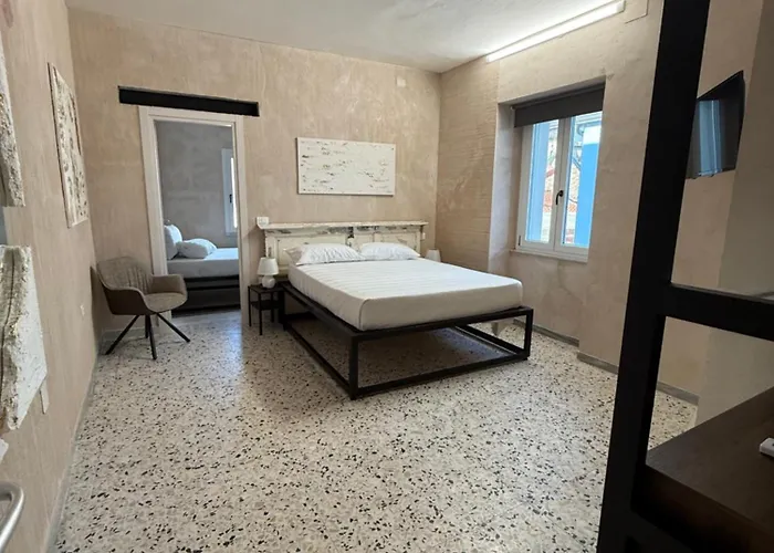 Sant'agostino 度假居 皮佐